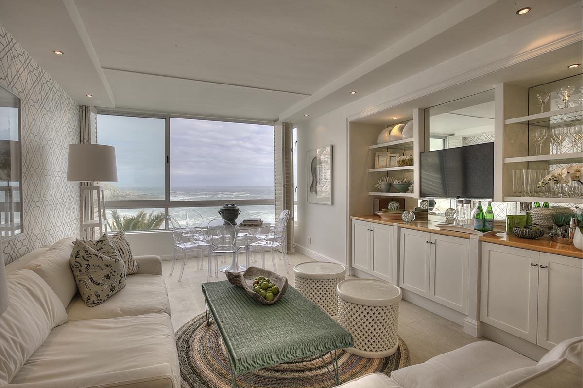 Seacliffe Apartment (Bantry Bay) | 2 Bedrooms